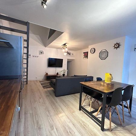 Апартаменты La Casa Tres - Cosy In The Very Centre Port Шербур-ан-Котантен Экстерьер фото