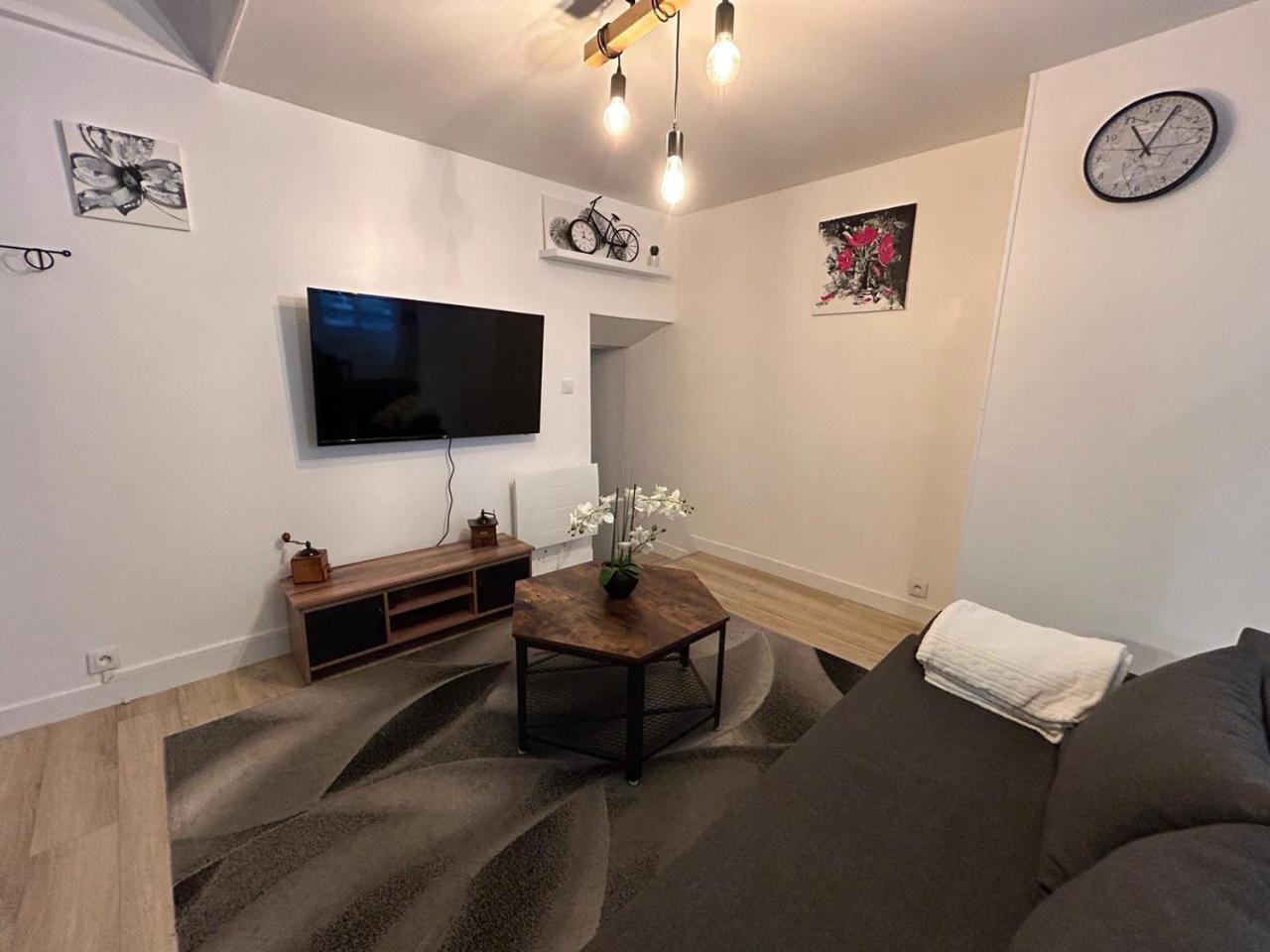 Апартаменты La Casa Tres - Cosy In The Very Centre Port Шербур-ан-Котантен Экстерьер фото