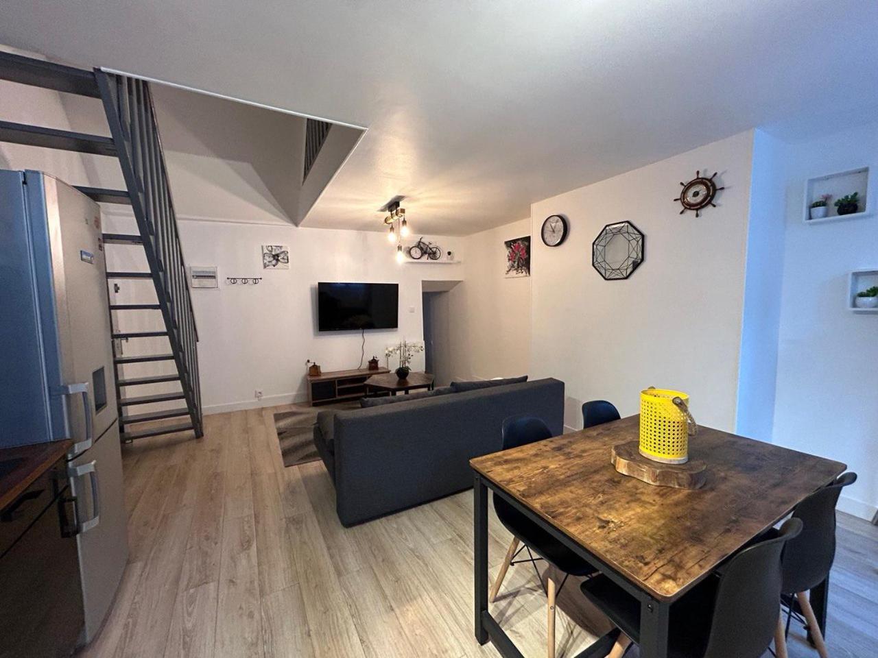Апартаменты La Casa Tres - Cosy In The Very Centre Port Шербур-ан-Котантен Экстерьер фото